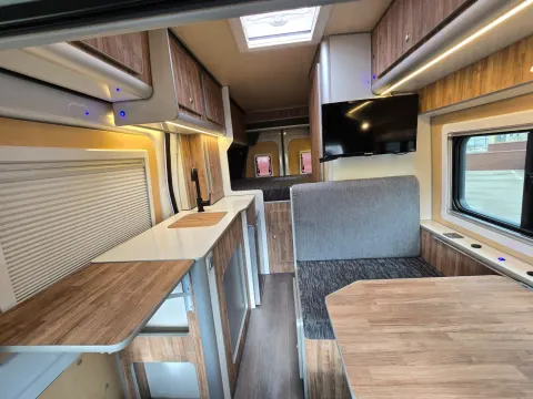 Ford Transit Van Trail L3H3 4×4 170 CV Camper