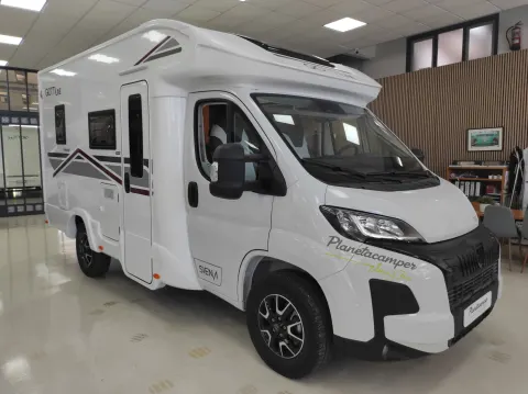 Autocaravana GIOTTILINE SIENA 330 PRIVILEGE