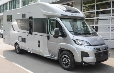 Autocaravana Adria Matrix 670 SL 60y aut.