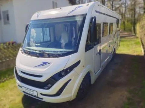 Autocaravana Integral McLouis Nevis 273
