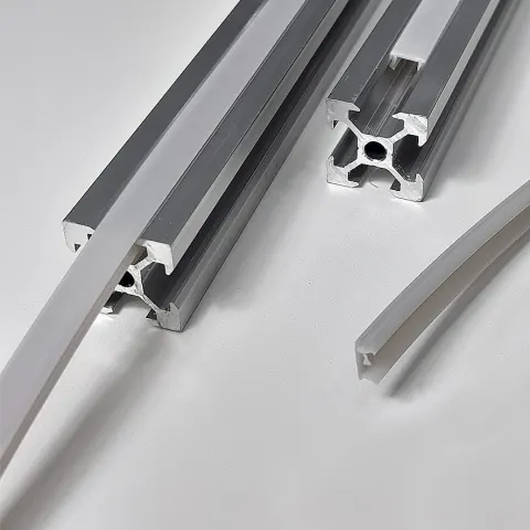 Embellecedor perfil de aluminio (a metros)
