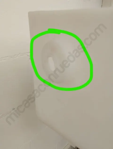OUTLET – Depósito de aguas limpias para paso de rueda de 90 L.