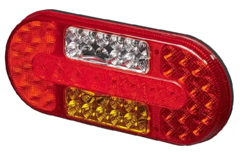 Piloto trasero derecho con 54 LED de 6 funciones.