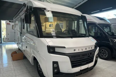 Autocaravana Pilote G740 FGJ Evidence