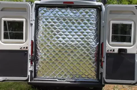 Aislante térmico y oscurecedor interior para Camper Fiat Ducato H2 puertas traseras abatible. – Ref. TR2