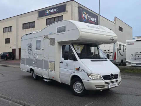 Autocaravana Capuchina RIMOR 727 TC de Ocasión